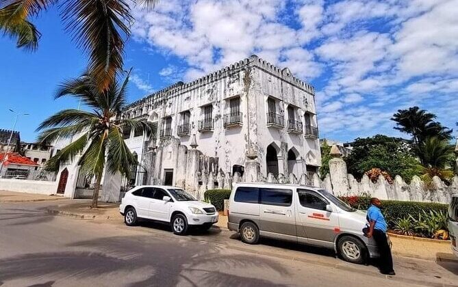 Stone Town & Spice Farm Tour (Full day)
