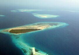 Visit the islands near Unguja Ukuu